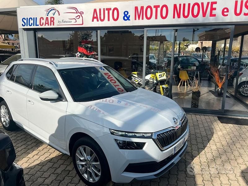 Bianco Usata 2024 Skoda Kamiq Monte Carlo SUV | 22.000 € (Ottimo prezzo) - Immagine 1/4