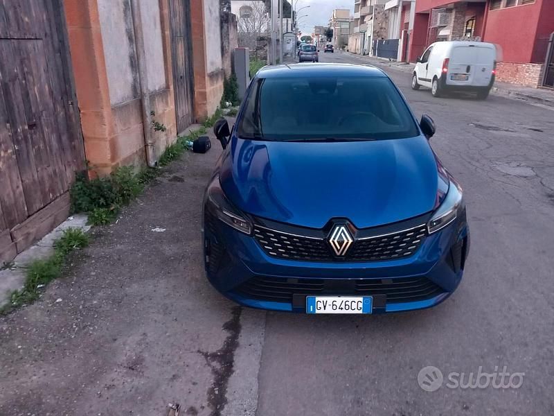 Usata Renault Clio V 2024 Blu Berlina