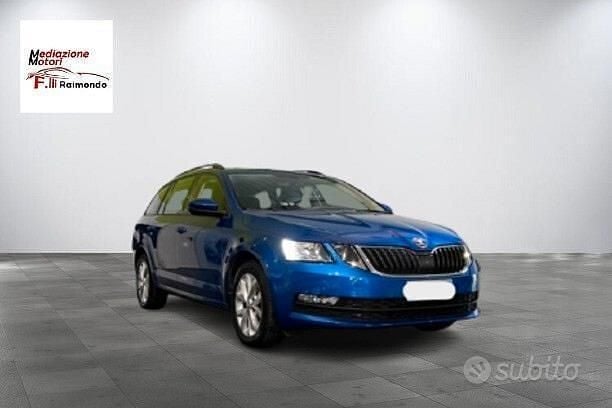 Usata Skoda Octavia Style 115 CV (84 kW) 2018 Blu Station wagon