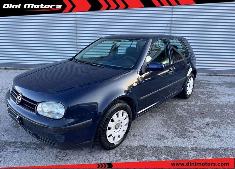 Nero Usata 2002 VW Golf IV Tre volumi | 1000 € (Buon prezzo) - Immagine 1/4