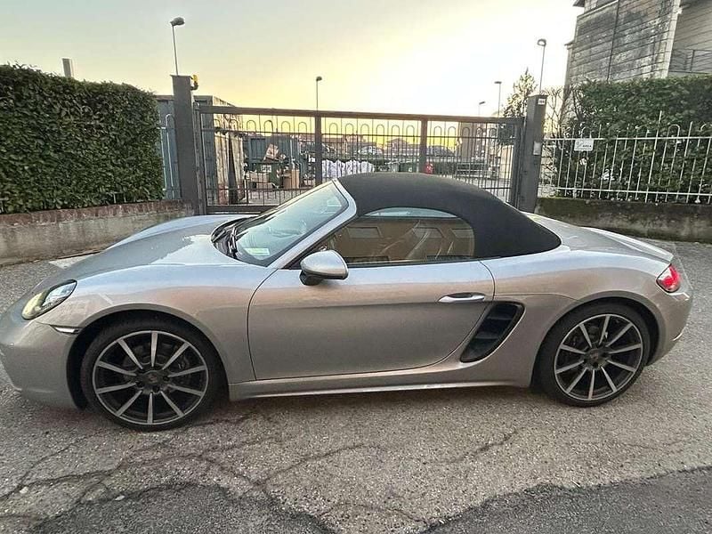 Usata Porsche 718 Boxster 299 CV (219 kW) 2019 Cabrio