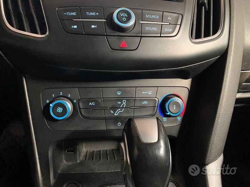 Usata Ford Focus 120 CV (88 kW) 2018 Nero Berlina