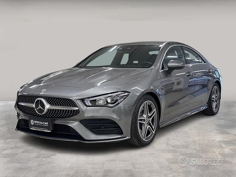 Usata Mercedes CLA220 Premium 190 CV (139 kW) 2023 Grigio Berlina