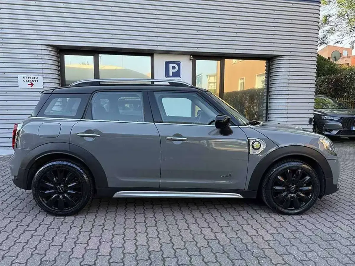 Usata Mini Cooper S Countryman Hype 136 CV (100 kW) 2019 Grigio SUV