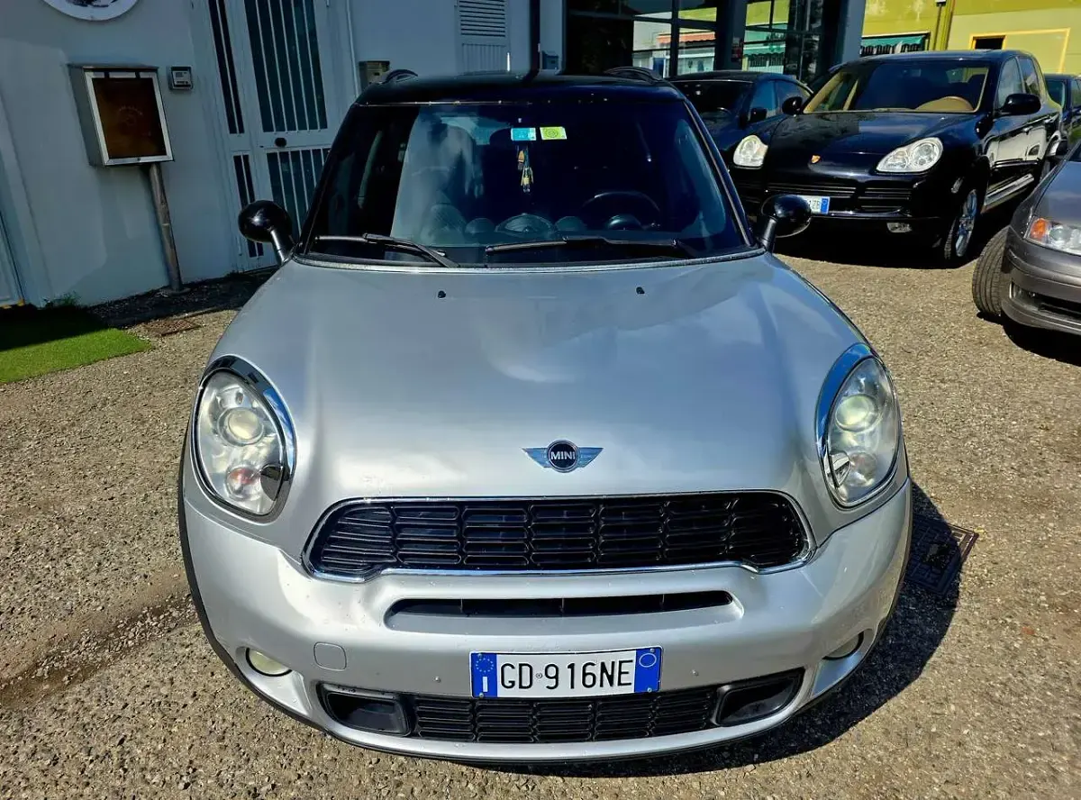 Usata Mini Cooper SD Countryman 143 CV (105 kW) 2011 Bianco SUV