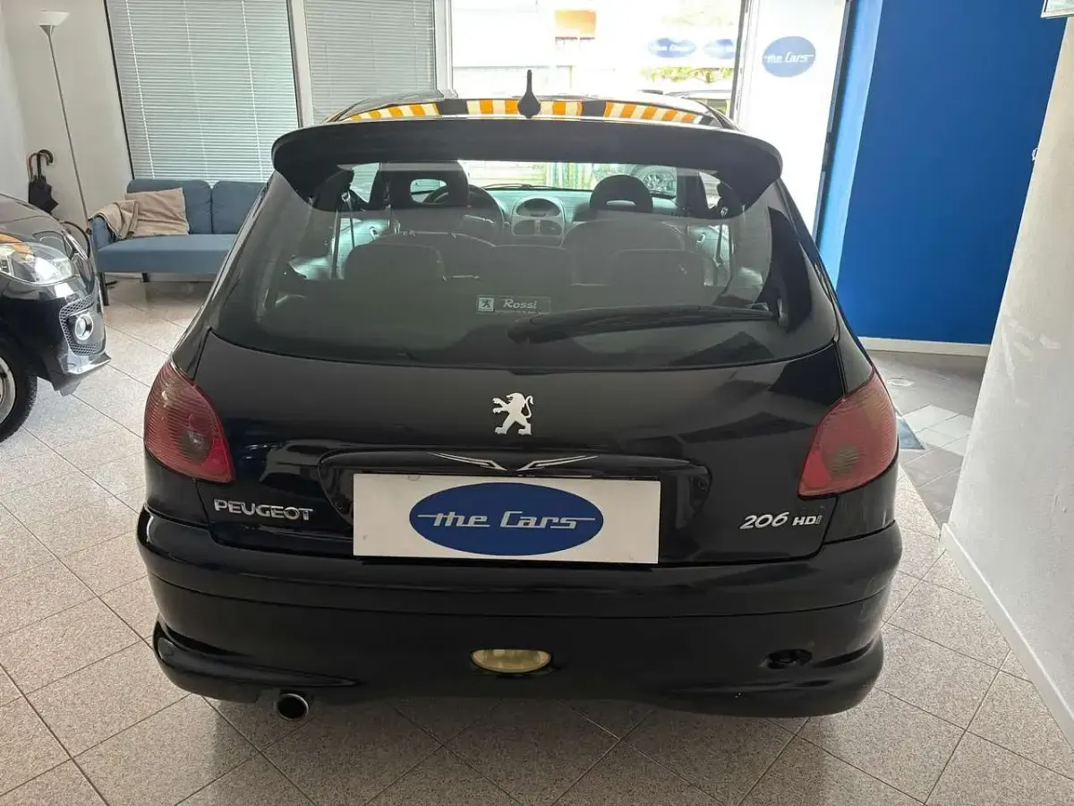 Usata Peugeot 206 68 CV (50 kW) 2008 Nero Berlina