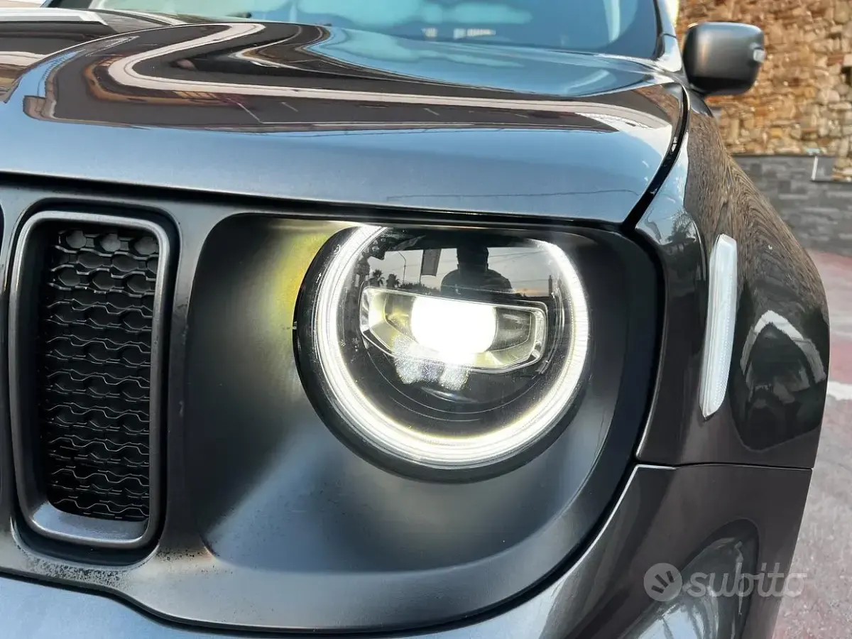 Usata Jeep Renegade Limited 120 CV (88 kW) 2019 Grigio SUV