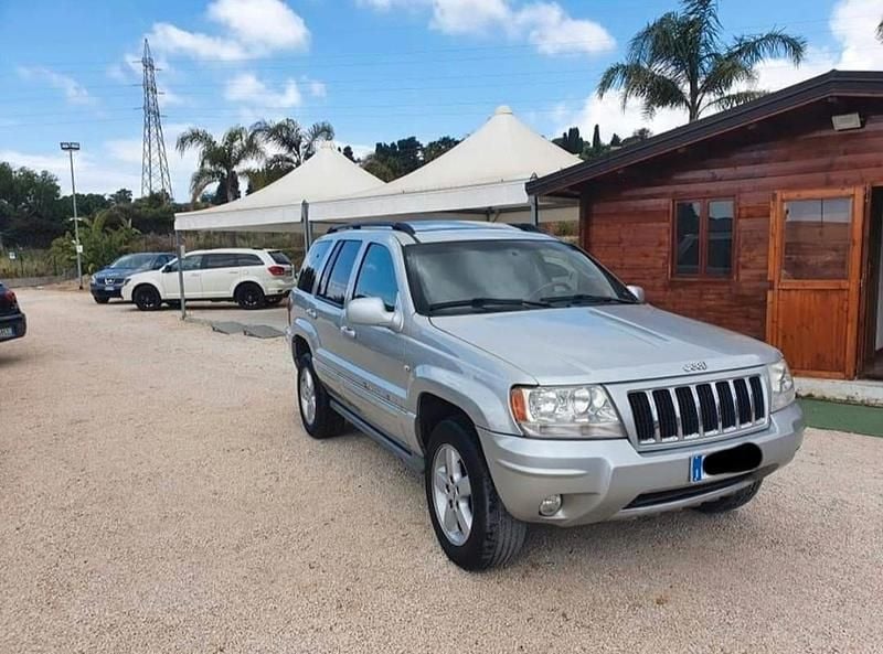 Usata Jeep Grand Cherokee Overland 163 CV (119 kW) 2004 Argento SUV