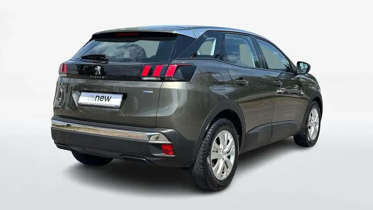 Usata Peugeot 3008 Active 131 CV (96 kW) 2017 Other SUV