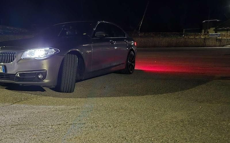 Usata BMW 520 Luxury Line 184 CV (135 kW) 2014 Berlina