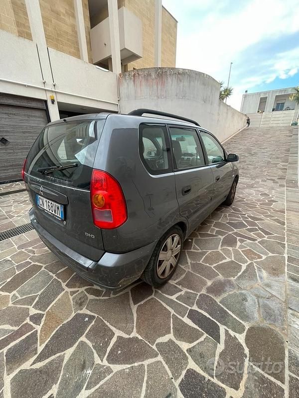 Usata Mitsubishi Space Star 2004 Grigio Berlina