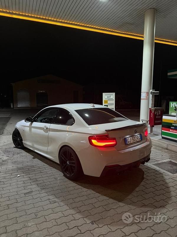 Usata BMW 218 Comfort Edition 136 CV (100 kW) 2018 Bianco Coupé