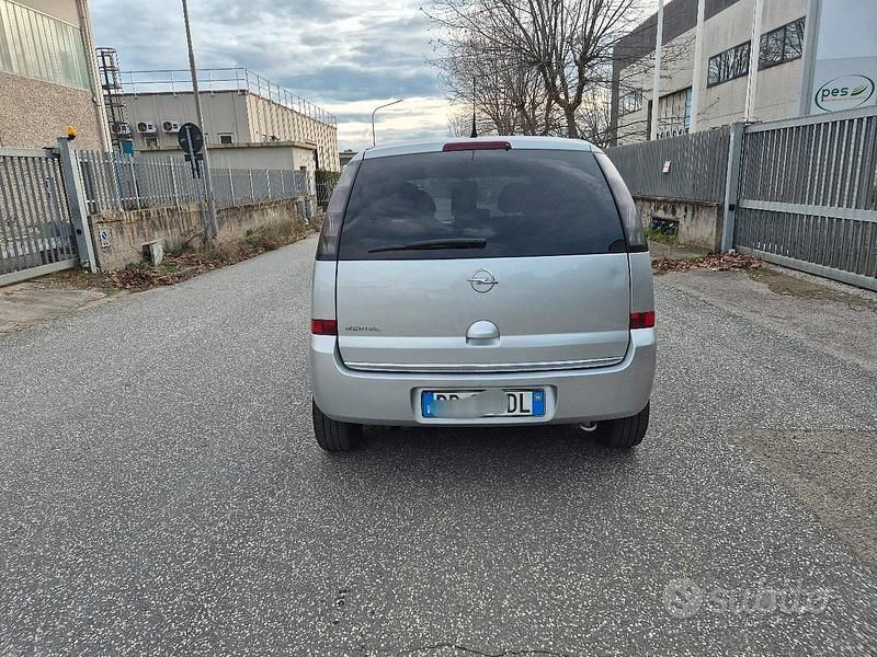 Usata Opel Meriva Club 90 CV (66 kW) 2006 Other Monovolume