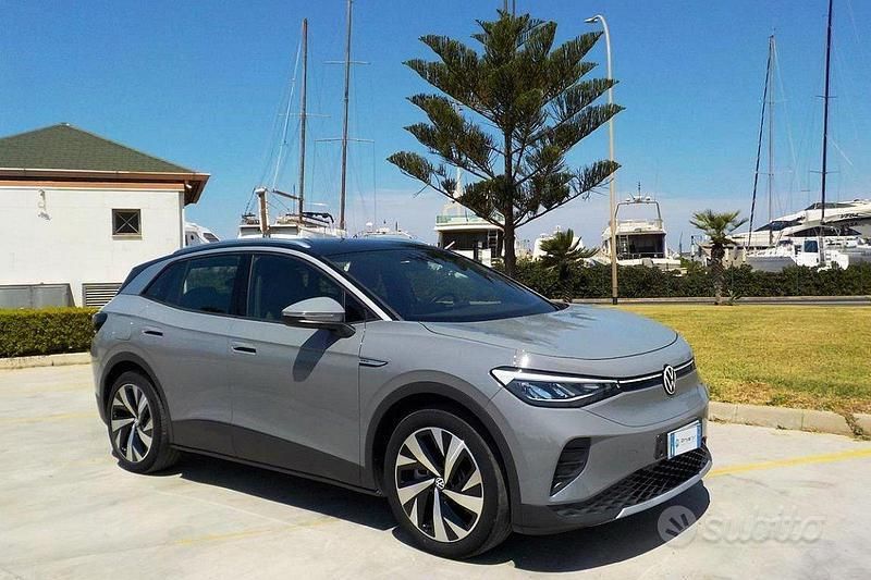 Grigio Usata 2021 VW ID.4 Pro Performance SUV | 24.750 € (Cara) - Immagine 1/4