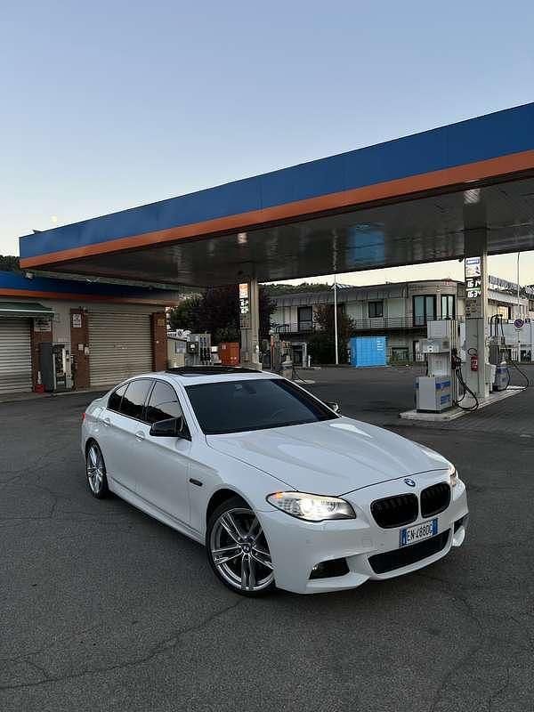 Usata 2013 BMW 535 Sport Line Tre volumi | 14.700 € (Buon prezzo) - Immagine 1/3