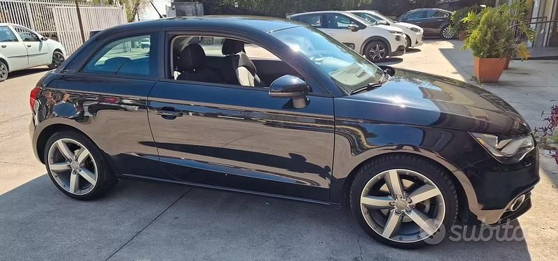 Usata Audi A1 Ambition 122 CV (89 kW) 2011 Nero Utilitaria