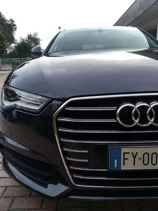 Usata Audi A6 Business Plus 190 CV (139 kW) 2018 Blu/azzurro Station wagon