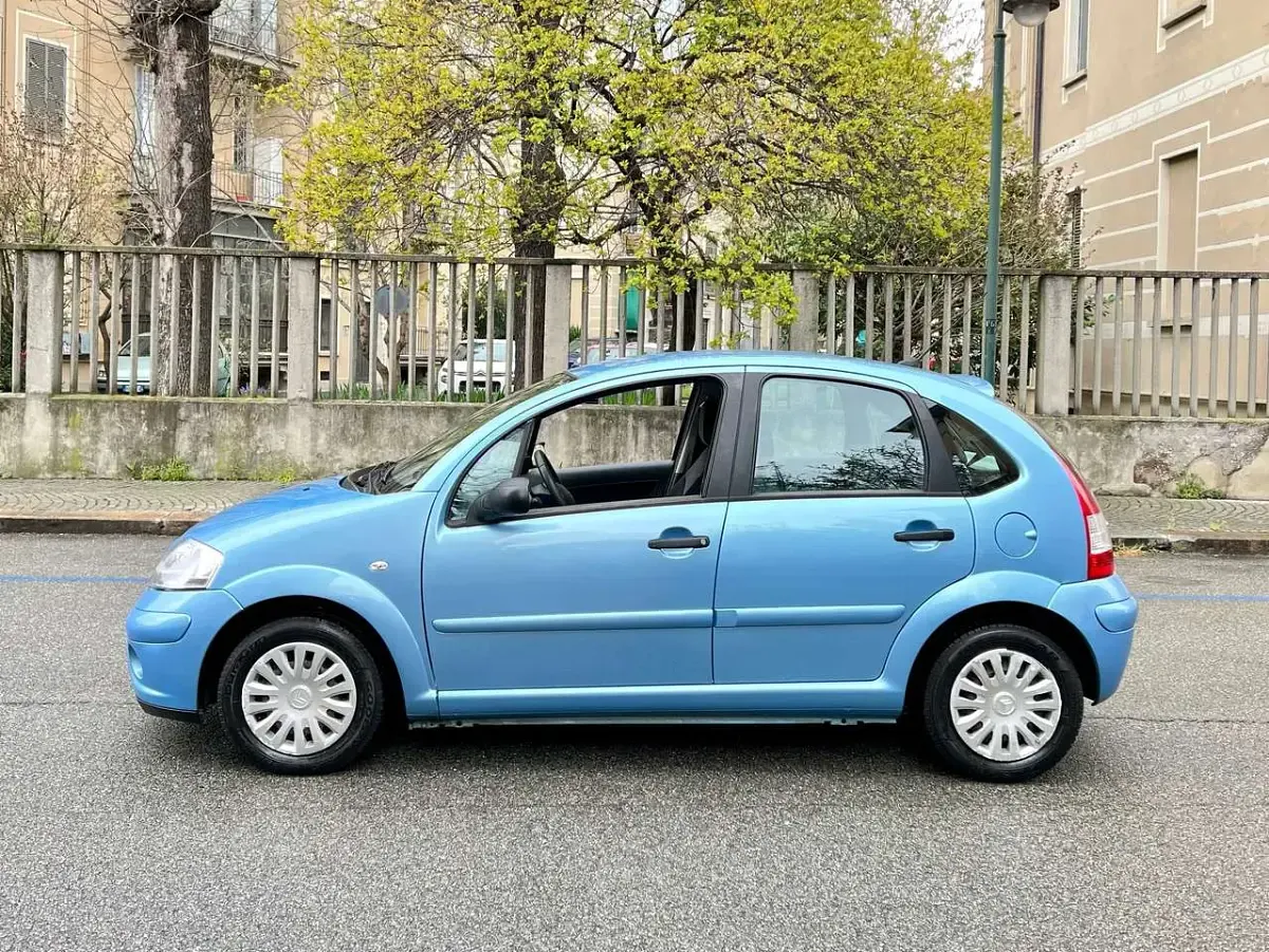 Usata Citroën C3 73 CV (53 kW) 2009 Blu lucia metallizzato Berlina