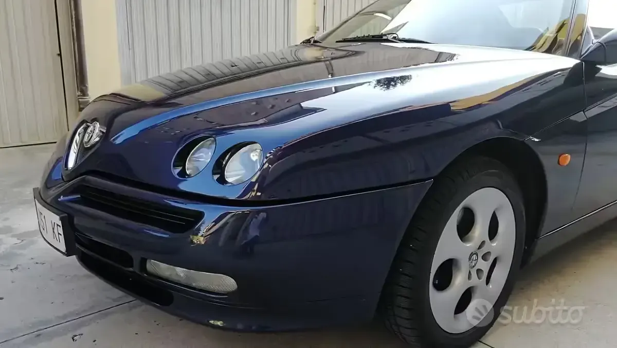 Occasion Alfa Romeo GTV 155 ch (114 kW) 1998 Bleue Coupé