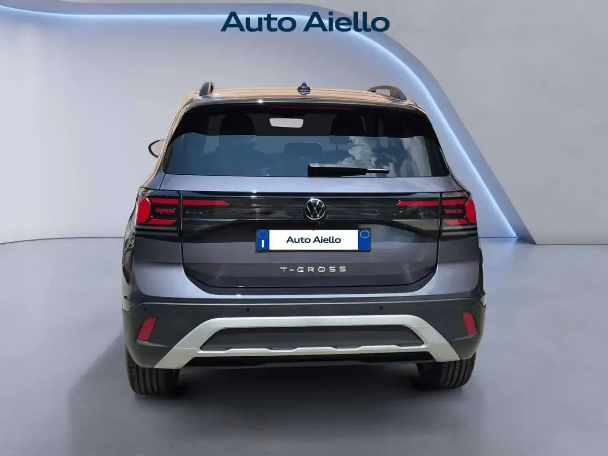 Nuova VW T-Cross Edition 95 CV (69 kW) 2026 Smoke grey SUV