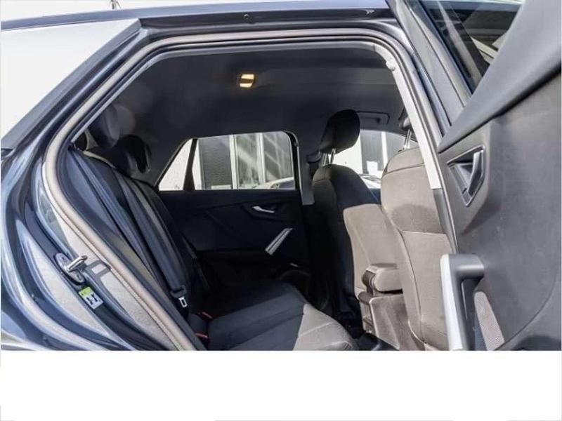 Usata Audi Q2 S-Line 110 CV (80 kW) 2024 Grigio SUV