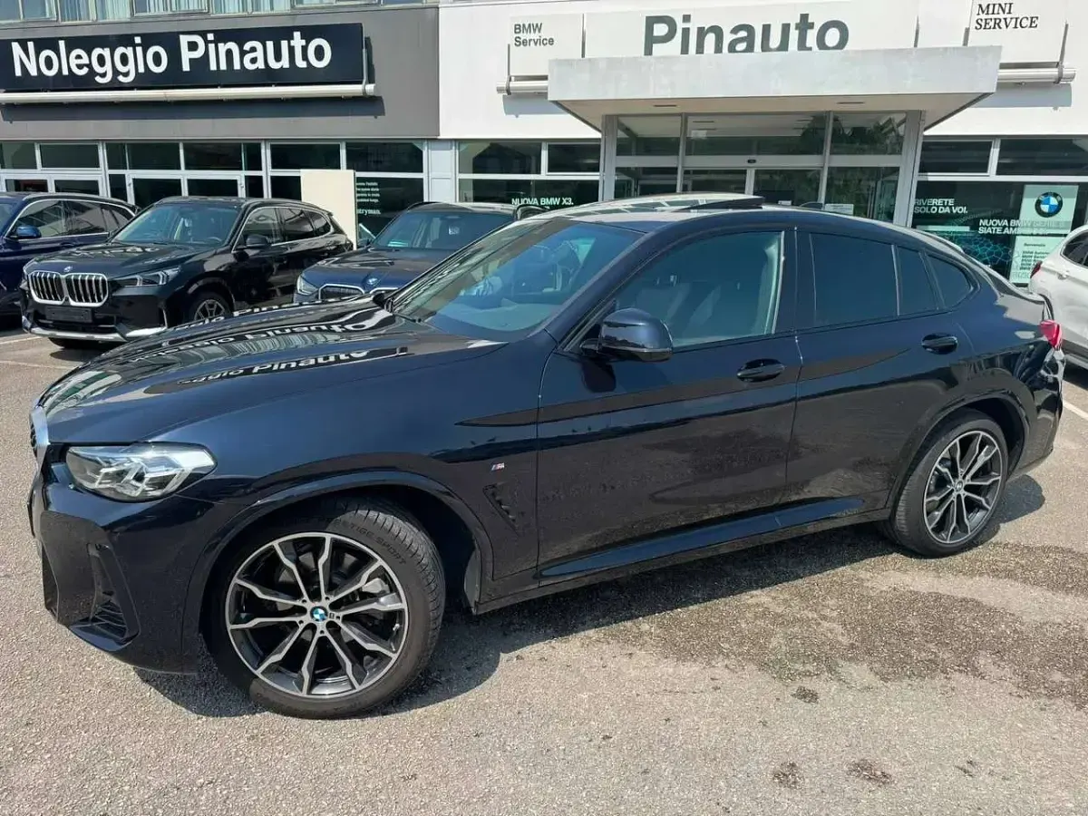 Usata BMW X4 M Sport 190 CV (139 kW) 2023 Nero SUV