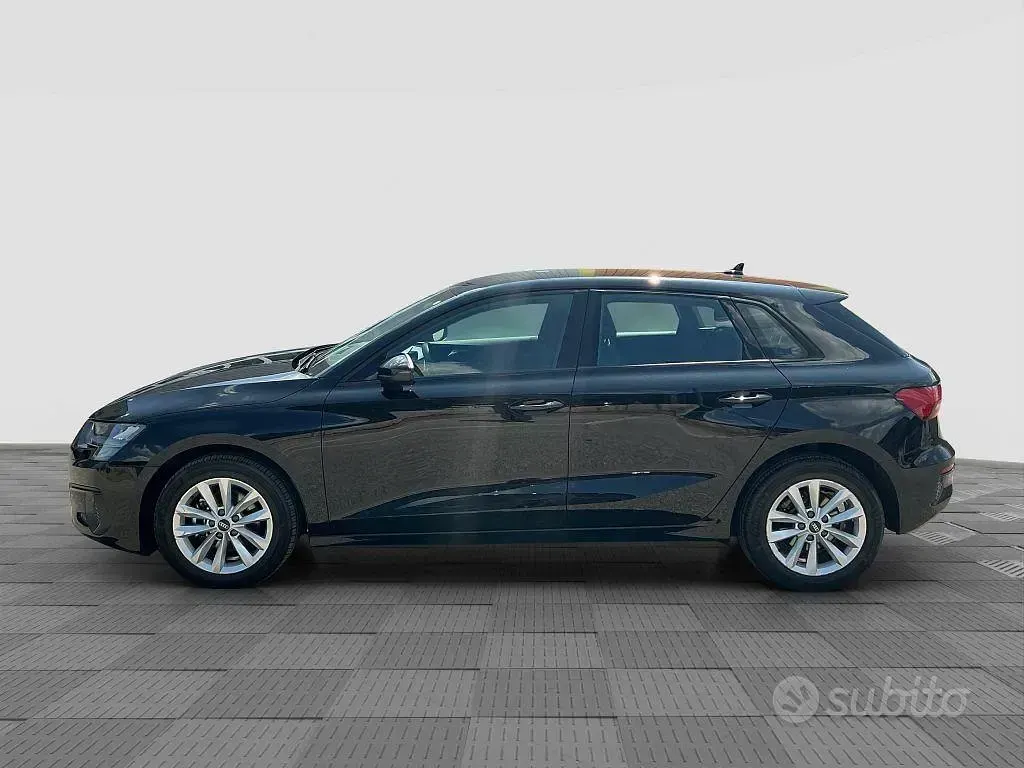 Usata Audi A3 Business 116 CV (85 kW) 2022 Nero Berlina