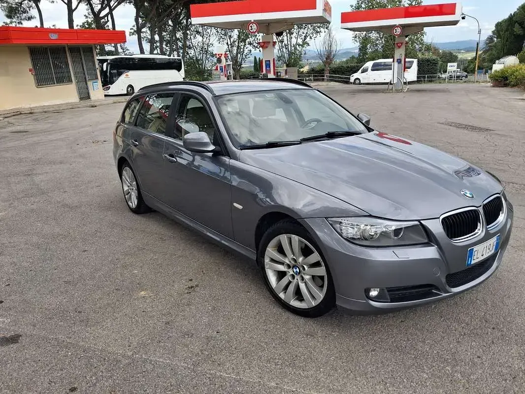 Usata BMW 320 Efficient Dynamics 184 CV (135 kW) 2012 Station wagon