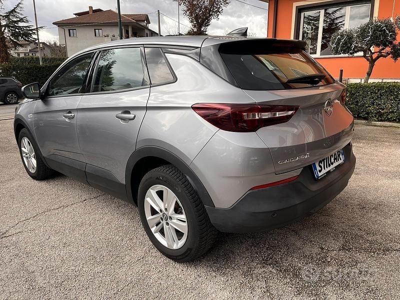 Usata Opel Grandland X Business 131 CV (96 kW) 2021 Grigio SUV