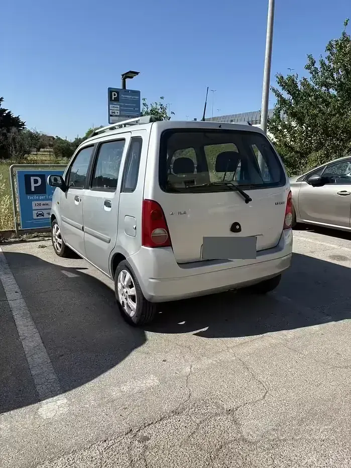 Usata Opel Agila 69 CV (50 kW) 2005 Monovolume