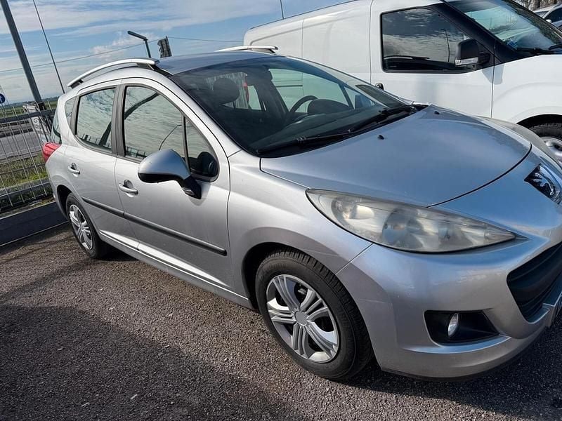 Usata Peugeot 207 73 CV (53 kW) 2010 Grigio Station wagon