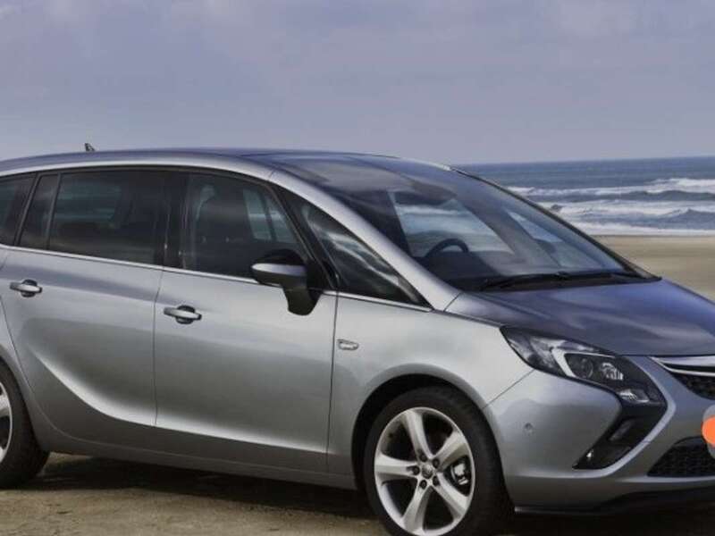 Usato 2016 Opel Zafira Tourer 1.4 LPG_Hybrid 140 CV (11.200 €)
