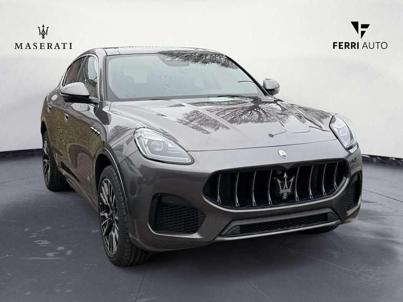 Nuova Maserati Grecale 250 CV (183 kW) 2026 Grigio SUV