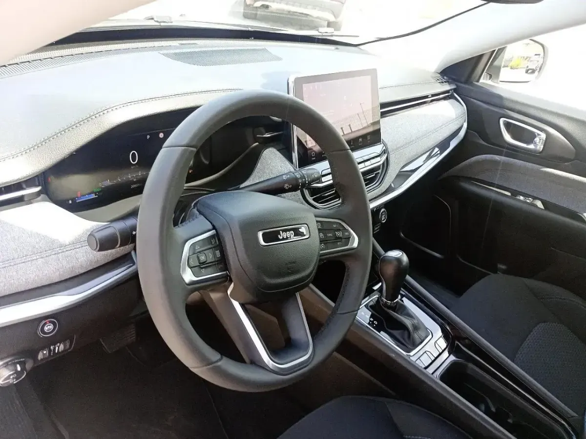 Usata Jeep Compass 131 CV (96 kW) 2022 Grigio SUV