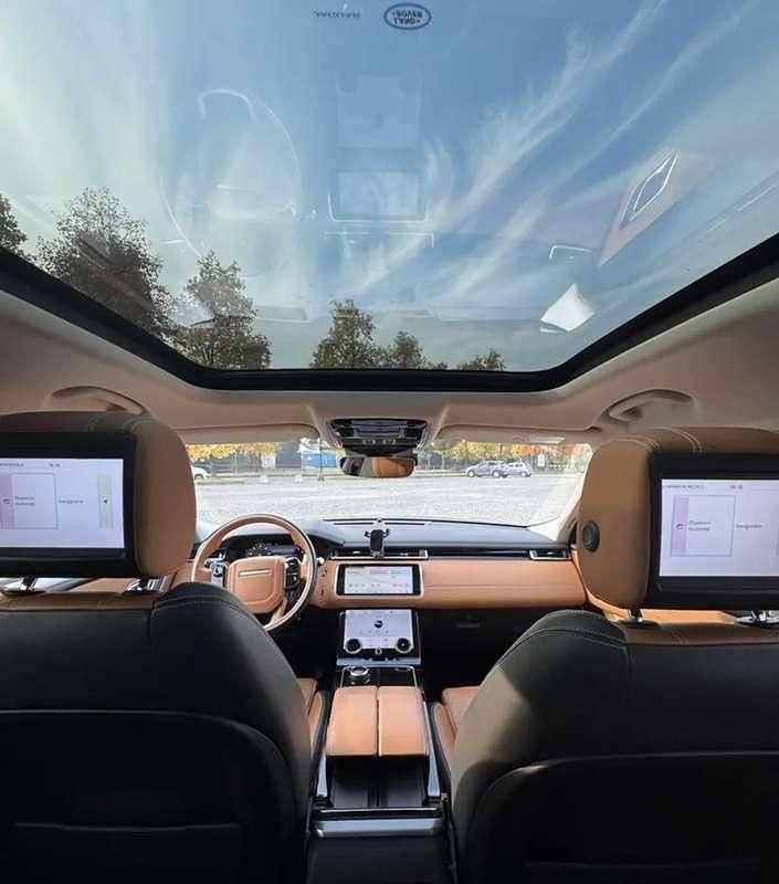 Używany Land Rover Range Rover Velar First Edition 300 KM (220 kW) 2017 SUV