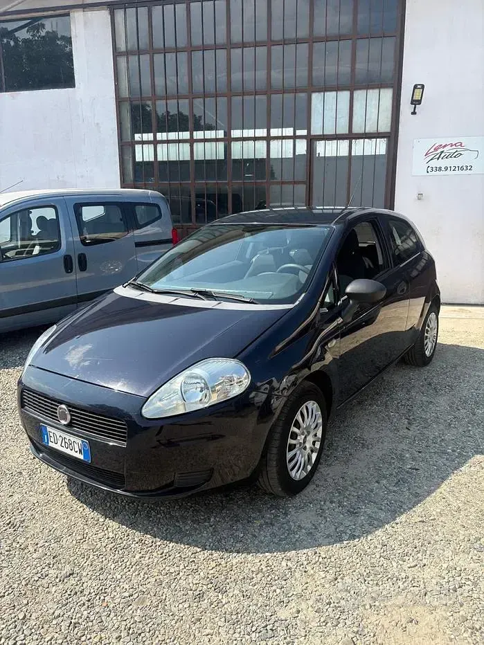 Usata Fiat Grande Punto 77 CV (56 kW) 2010 Utilitaria