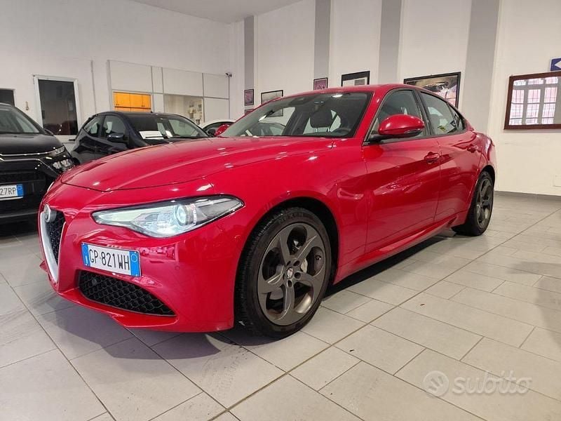 Usata Alfa Romeo Giulia Executive 201 CV (147 kW) 2019 Rosso Berlina