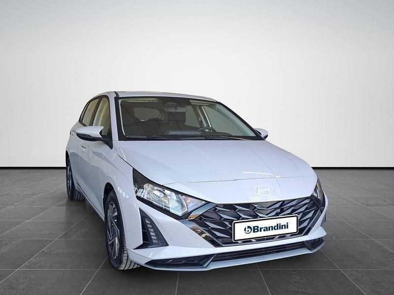 Nuova Hyundai i20 90 CV (66 kW) 2026 Lumen gray pearl Utilitaria
