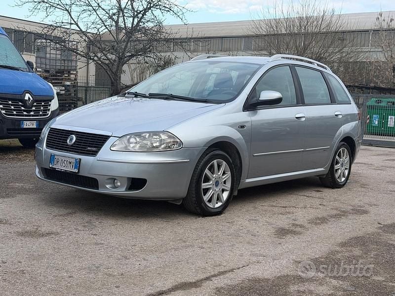 Usata Fiat Croma Active 149 CV (109 kW) 2008 Grigio Station wagon