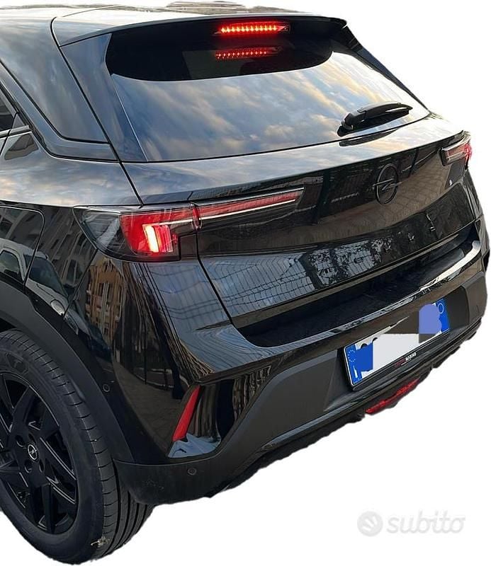 Usata Opel Mokka 130 CV (95 kW) 2024 Nero SUV