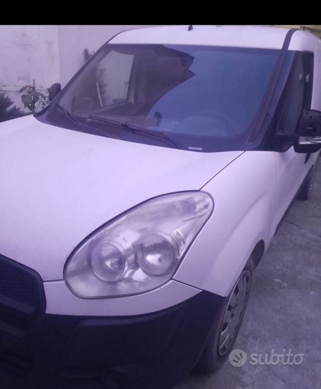 Usata Fiat Doblò 120 CV (88 kW) 2014 Bianco Monovolume