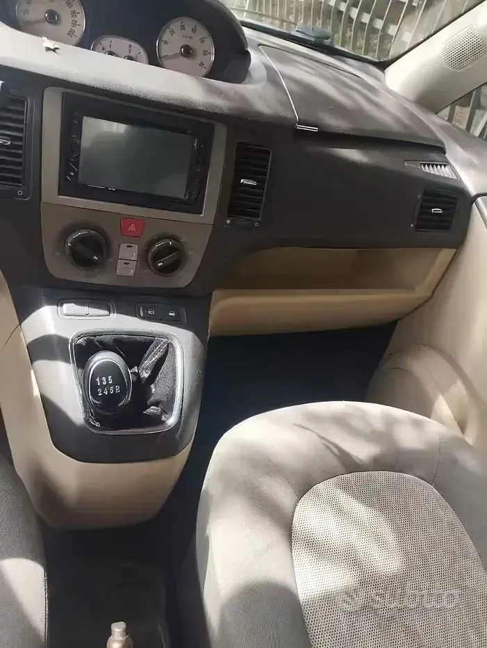 Usata Lancia Musa 95 CV (69 kW) 2007 Monovolume