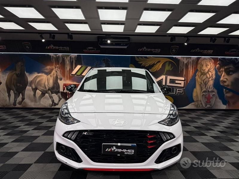 Usata Hyundai i10 N Line 101 CV (74 kW) 2023 Bianco Utilitaria