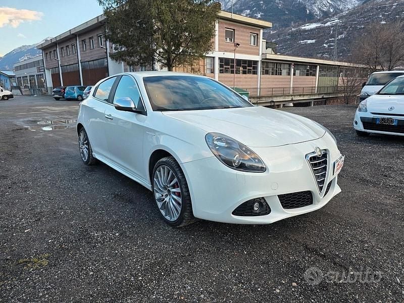 Usata Alfa Romeo Giulietta 170 CV (125 kW) 2011 Bianco Utilitaria