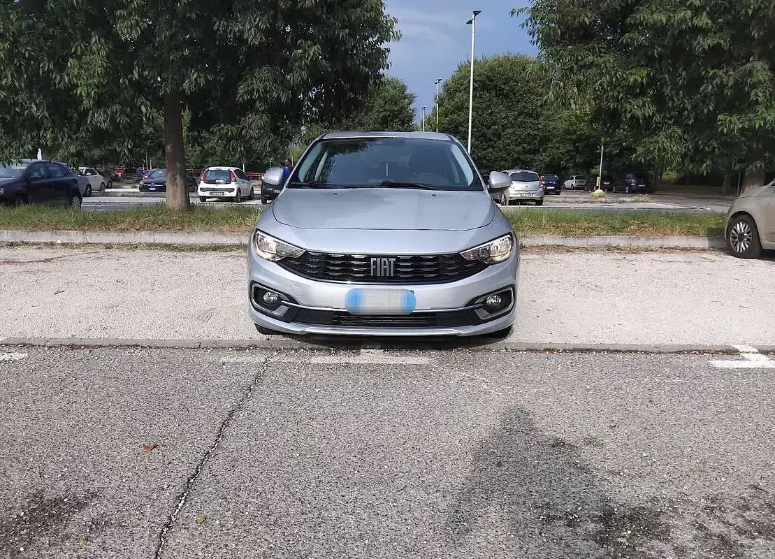 Usata Fiat Tipo City Life 131 CV (96 kW) 2022 Grigio Berlina