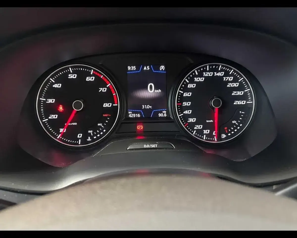 Usata Seat Ateca Business 116 CV (85 kW) 2019 Blu/azzurro SUV