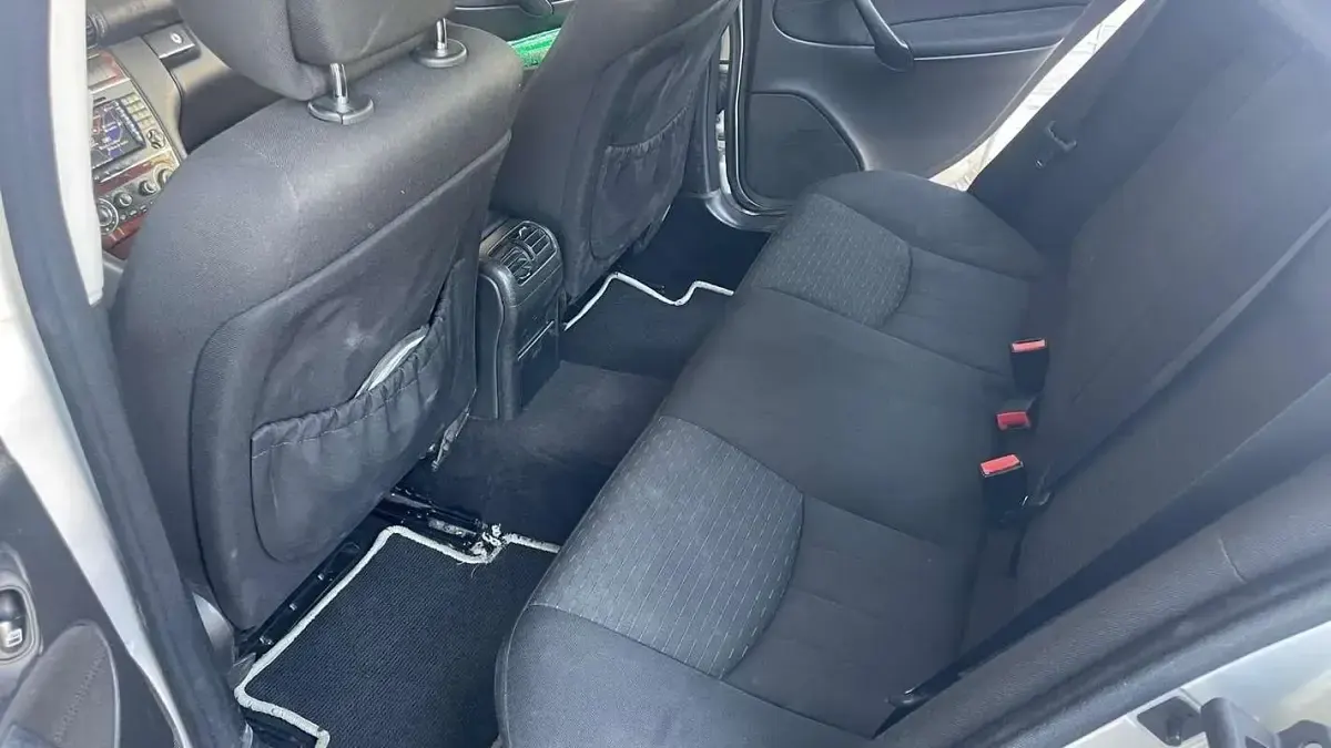 Usata Mercedes C220 Elegance 150 CV (110 kW) 2006 Berlina