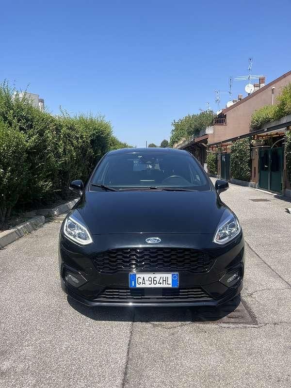 Nero Usata 2020 Ford Fiesta ST-Line Utilitaria | 13.500 € (Cara) - Immagine 1/4