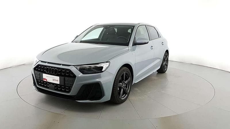 Grigio freccia perlato Usata 2024 Audi A1 Sportback S-Line Due volumi | 26.900 € (Buon prezzo) - Immagine 1/4