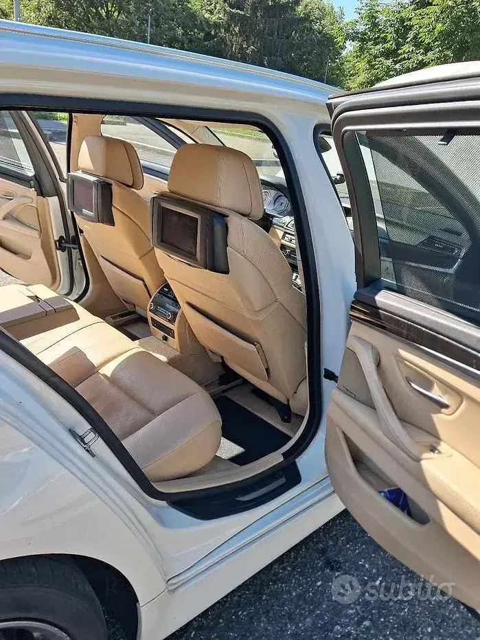 Usata BMW 530 258 CV (189 kW) 2011 Bianco Station wagon